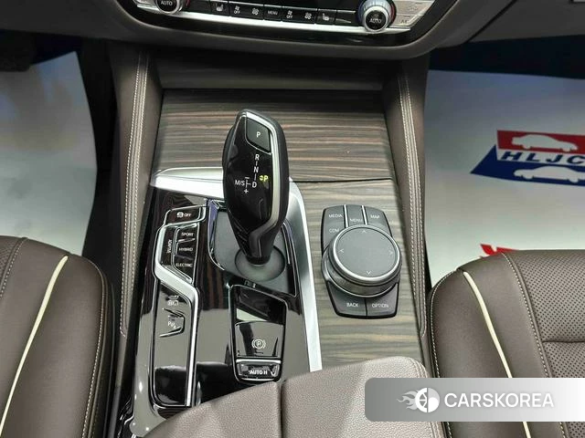 BMW 5 series PHEV 2021 Белый из Китая, фото 5