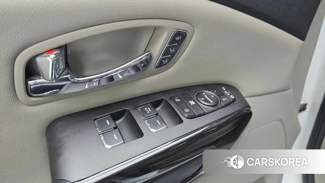 Kia The New Carnival 2019 Белый из Кореи, фото 5