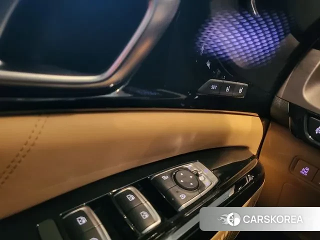 Kia Carnival 4th generation 2023 Белый из Кореи, фото 5