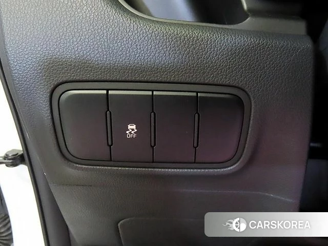 Kia The New Kia Ray 2023 Белый из Кореи, фото 5