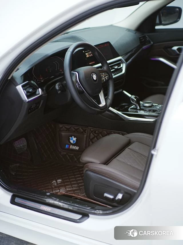 BMW 3 series 2022 Белый из Китая, фото 5