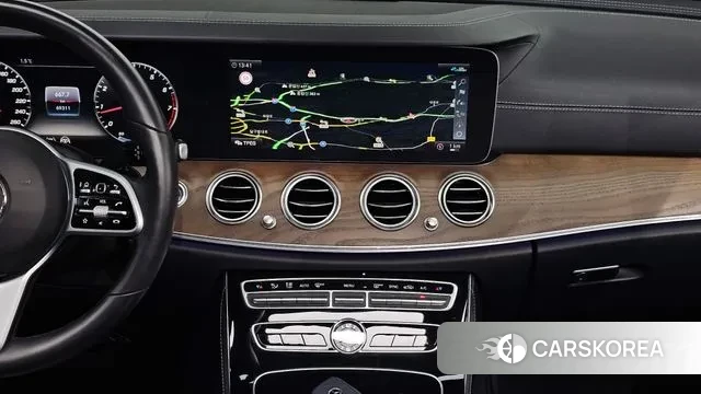 Mercedes-Benz E-Class W213 2020 Черный из Кореи, фото 5