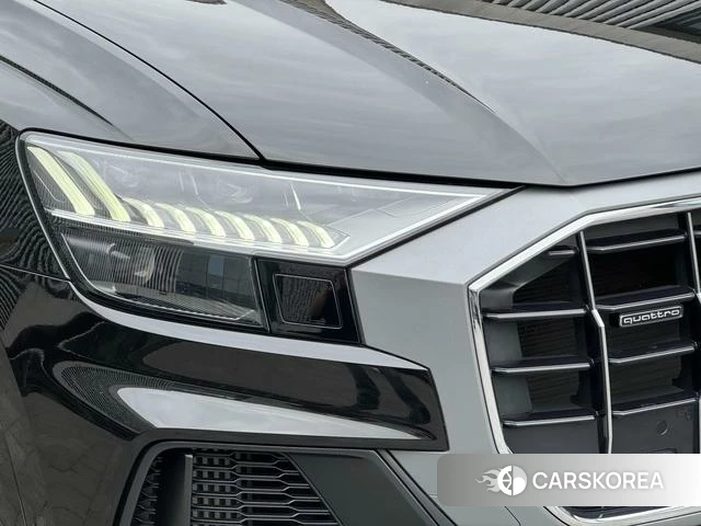 Audi Q8 2022 Черный из Китая, фото 5