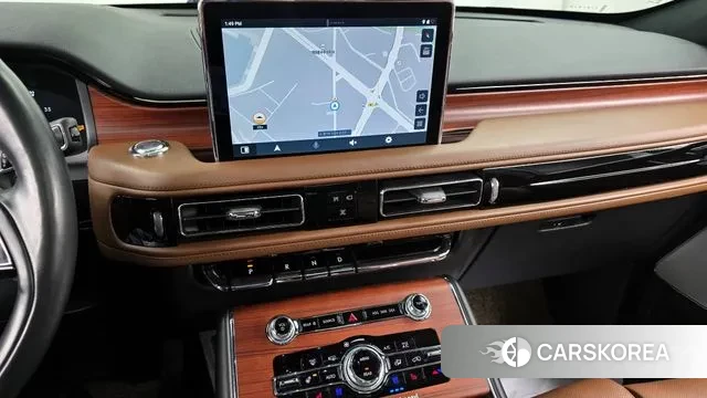 Lincoln Aviator 2nd generation 2023 Белый из Кореи, фото 5