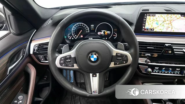 BMW 5 Series (G30) 2019 Черный из Кореи, фото 5