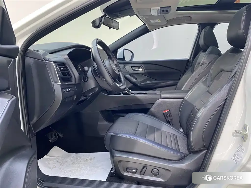 Nissan Qashqai 2023 Белый из Китая, фото 5