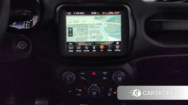 Jeep Renegade 2023 Белый из Кореи, фото 5