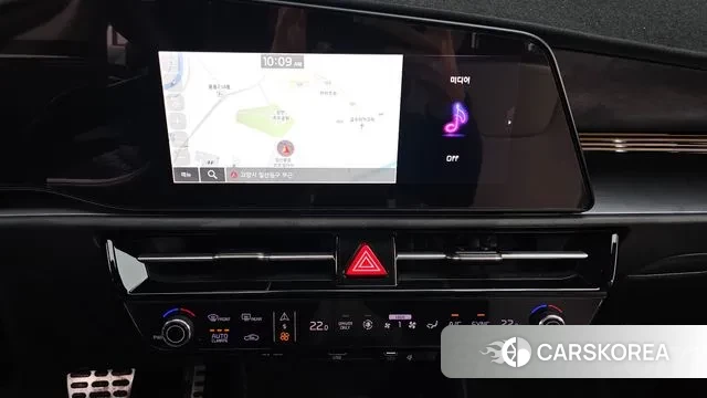 Kia Di Ol Nu Niro 2022 Белый из Кореи, фото 5