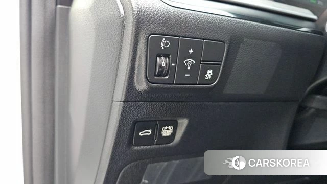 Kia The New K5 Hybrid 3rd generation 2024 Белый из Кореи, фото 5