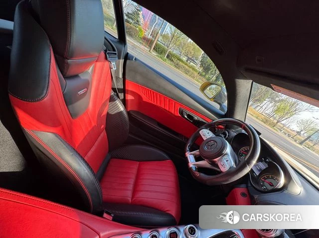 Mercedes-Benz AMG GT 2018 Желтый из Кореи, фото 5