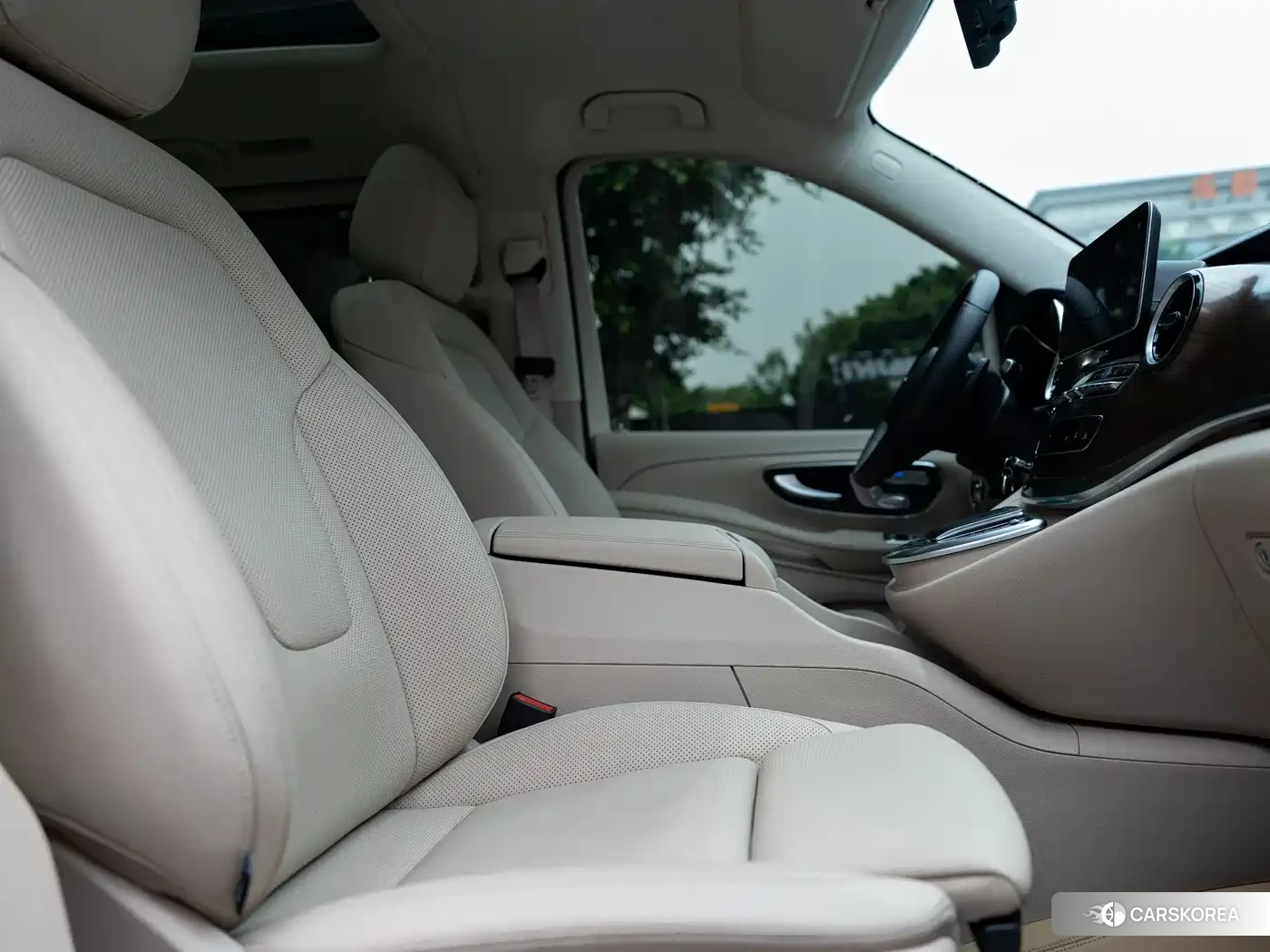 Mercedes-Benz V-Class 2024 Черный из Китая, фото 5