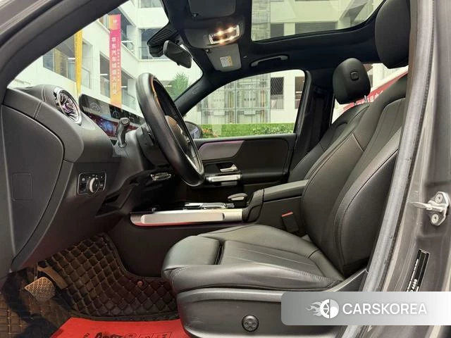 Mercedes-Benz GLB 2021 Серебристо-серый из Китая, фото 5