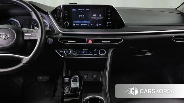 Hyundai Sonata Hybrid (DN8) 2022 Серебристо-серый из Кореи, фото 5