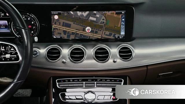 Mercedes-Benz E-Class W213 2019 Белый из Кореи, фото 5