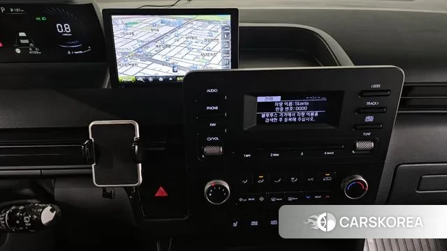 Hyundai Staria 2021 Белый из Кореи, фото 5