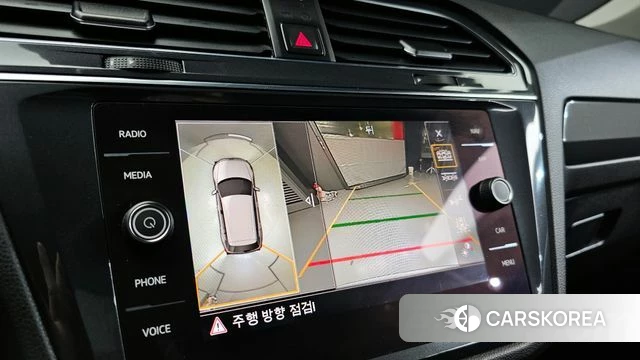 Volkswagen Tiguan Allspace 2020 Серебристо-серый из Кореи, фото 5
