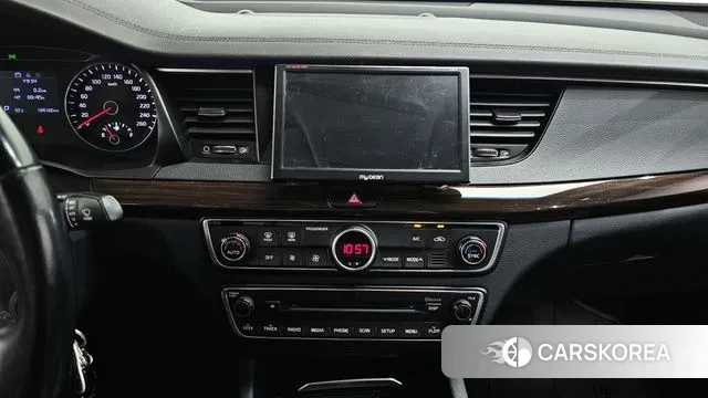 Kia Come New K7 2018 Серебряный из Кореи, фото 5