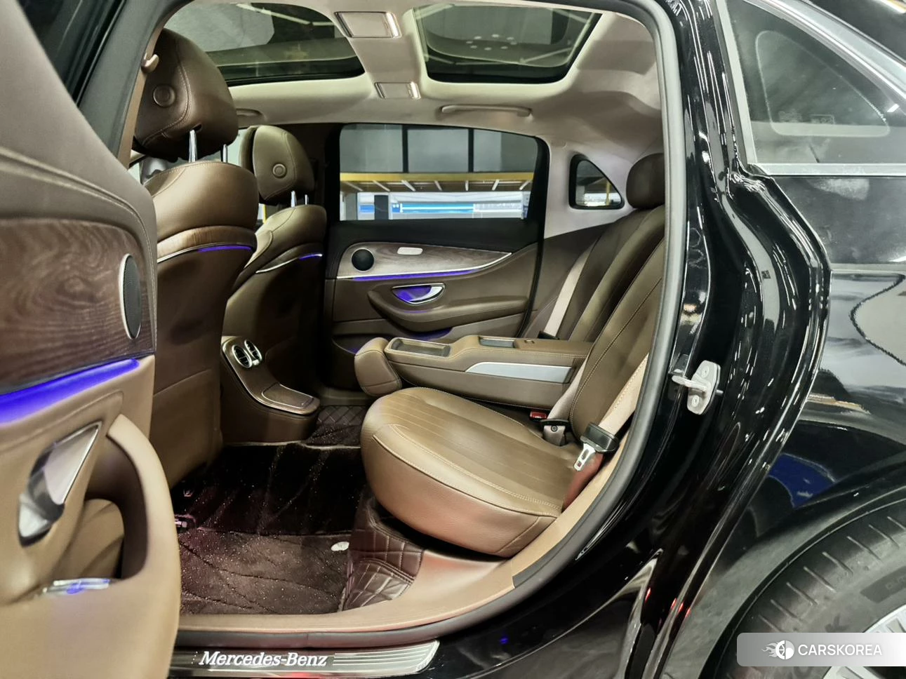Mercedes-Benz E-class 2023 Черный из Китая, фото 5