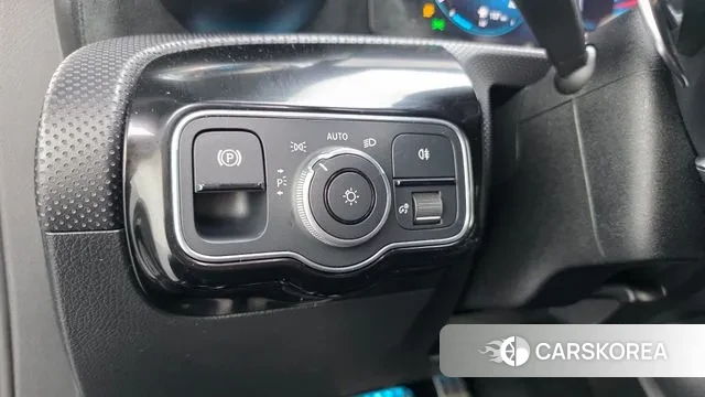 Mercedes-Benz A-Class W177 2022 Синий из Кореи, фото 5