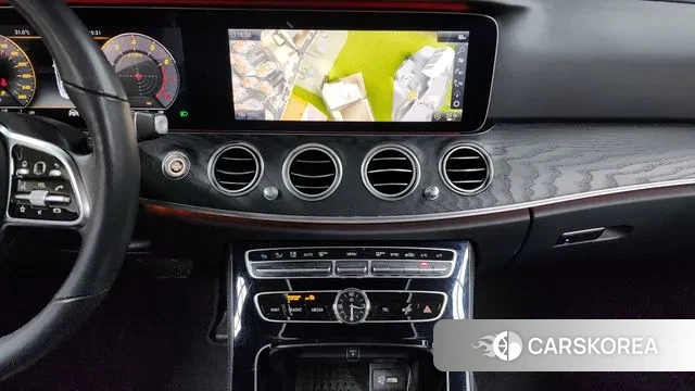 Mercedes-Benz E-Class W213 2019 Серый из Кореи, фото 5