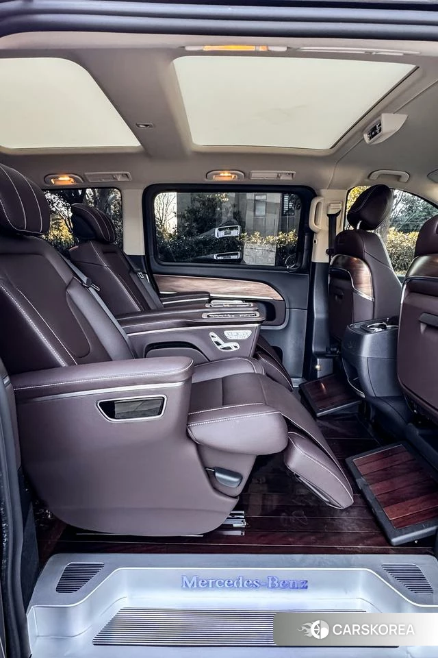 Mercedes-Benz V-class 2023 Черный из Китая, фото 5