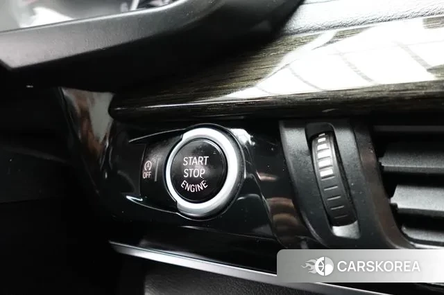 BMW X6 (F16) 2018 Белый из Кореи, фото 5