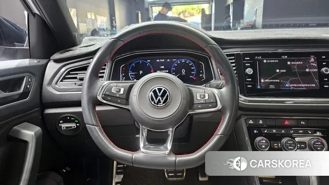 Volkswagen T-Roc 2022 Белый из Кореи, фото 5