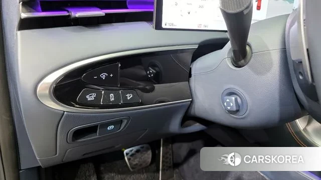 Genesis GV70 2025 Серый из Кореи, фото 5