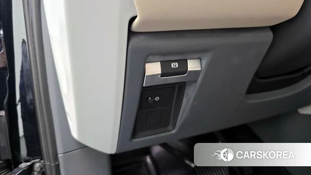 Land Rover Defender (L663) 2021 Черный из Кореи, фото 5