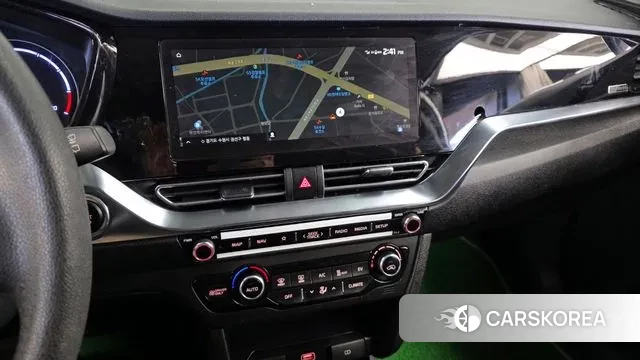 Kia Niro Plus 2022 Серебряный из Кореи, фото 5