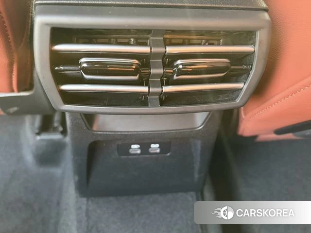 Audi A3 2024 Серебристо-серый из Китая, фото 5