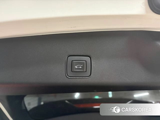 Chevrolet (GM Daewoo) Trailblazer 2020 Белый из Кореи, фото 5