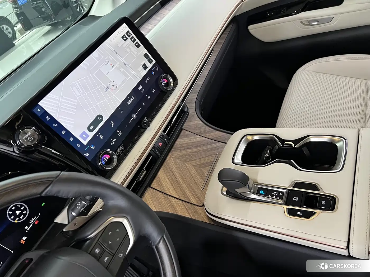 Lexus LM 2025 Черный из Китая, фото 5