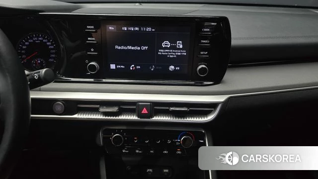 Kia K5 3rd generation 2022 Белый из Кореи, фото 5