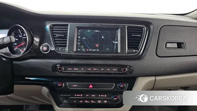 Kia The New Carnival 2020 Серебряный из Кореи, фото 5