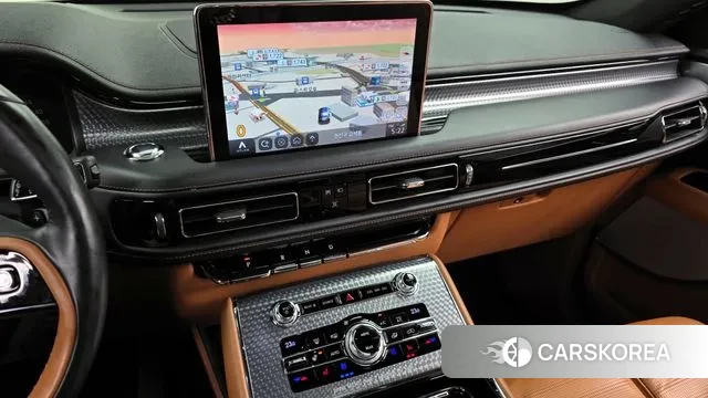 Lincoln Aviator 2nd generation 2020 Белый из Кореи, фото 5