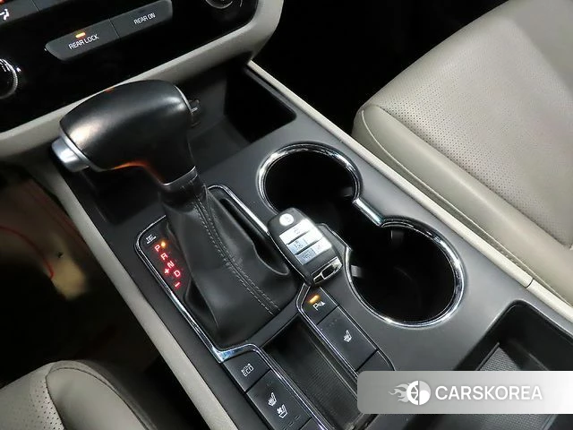 Kia The New Carnival 2019 Белый из Кореи, фото 5
