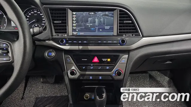 Hyundai Avante AD 2018 Белый из Кореи, фото 5