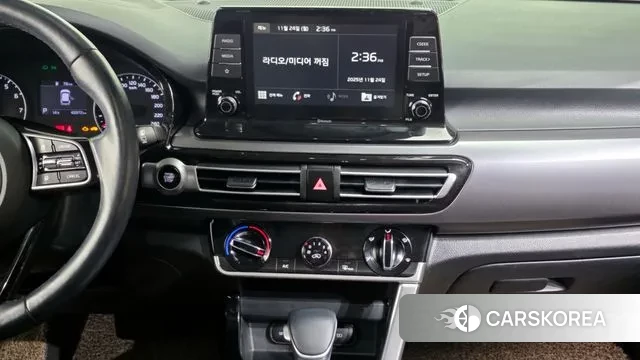 Kia Seltos 2020 Синий из Кореи, фото 5