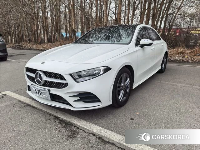 Mercedes-Benz Class A 2022 Белый из Китая, фото 5