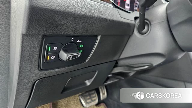 Volkswagen Passat GT (B8) 2018 Белый из Кореи, фото 5