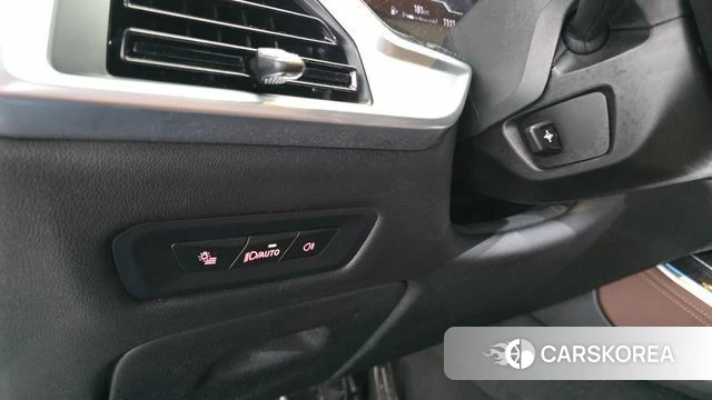 BMW X5 (G05) 2023 Черный из Кореи, фото 5
