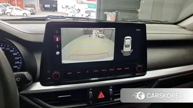 Kia The New K3 2nd generation 2021 Белый из Кореи, фото 5