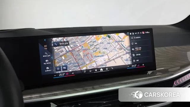 BMW X7 (G07) 2024 Черный из Кореи, фото 5