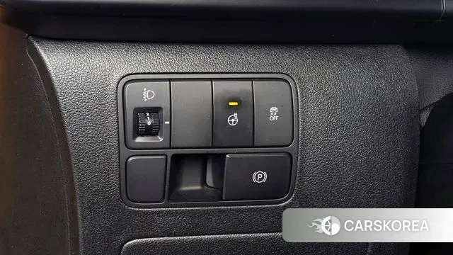 Hyundai Staria 2022 Желтый из Кореи, фото 5