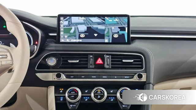 Genesis The New G70 2023 Белый из Кореи, фото 5
