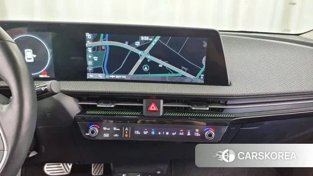 Kia EV6 2022 Белый из Кореи, фото 5