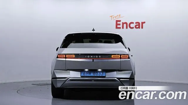 Hyundai Ionic 5 2022 Серебристо-серый из Кореи, фото 5