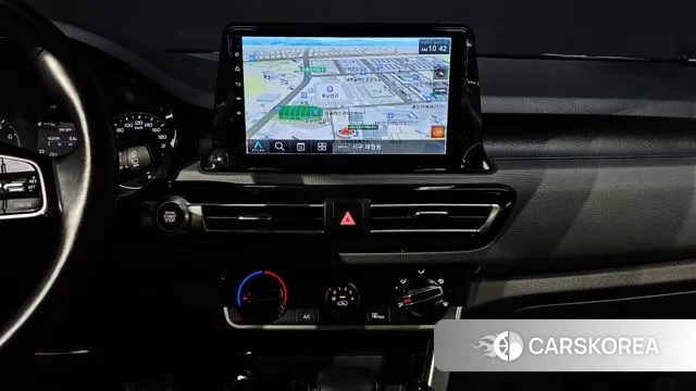 Kia Seltos 2021 Серый из Кореи, фото 5