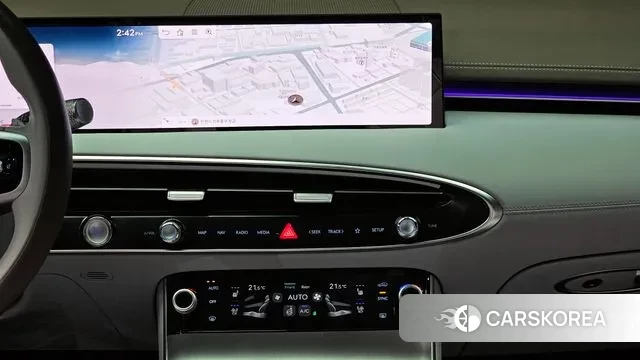 Genesis GV70 2024 Белый из Кореи, фото 5